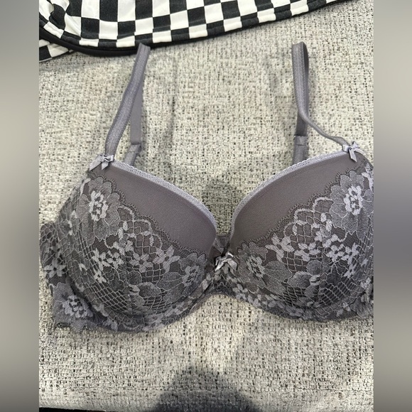 Adore Me Other - Adore me pushup bra